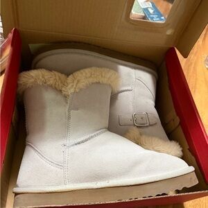 Style & Co Tiny2 Cream Suede Faux Fur Lined Winter Boots Size